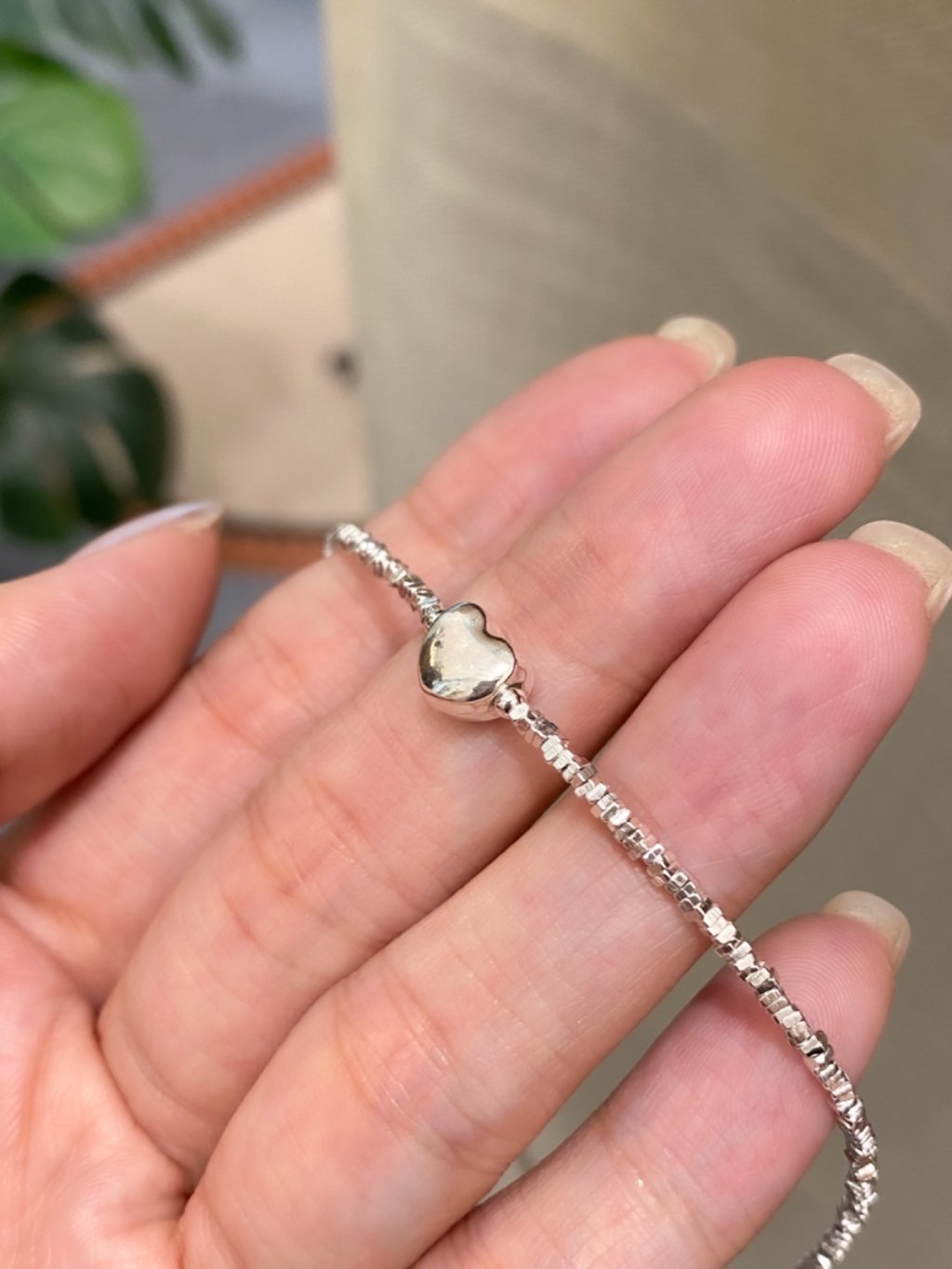N1168/N1169 Crushed Silver Necklace
