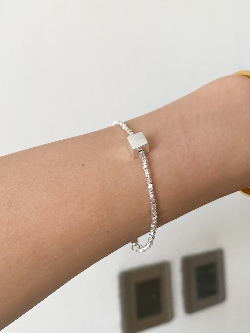 B1268/B1269 Crushed Silver Bracelet