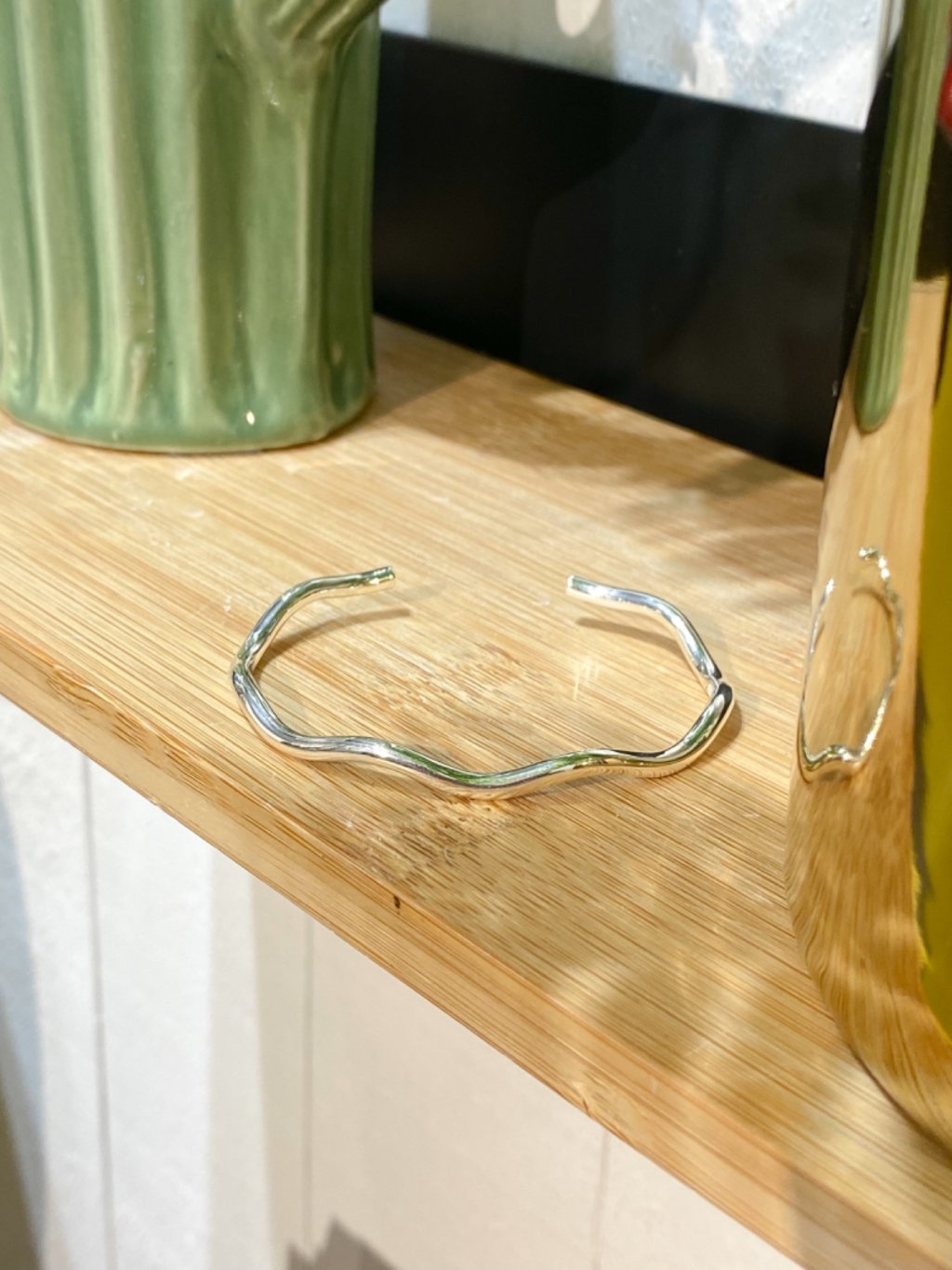 B1283 Wave Bracelet