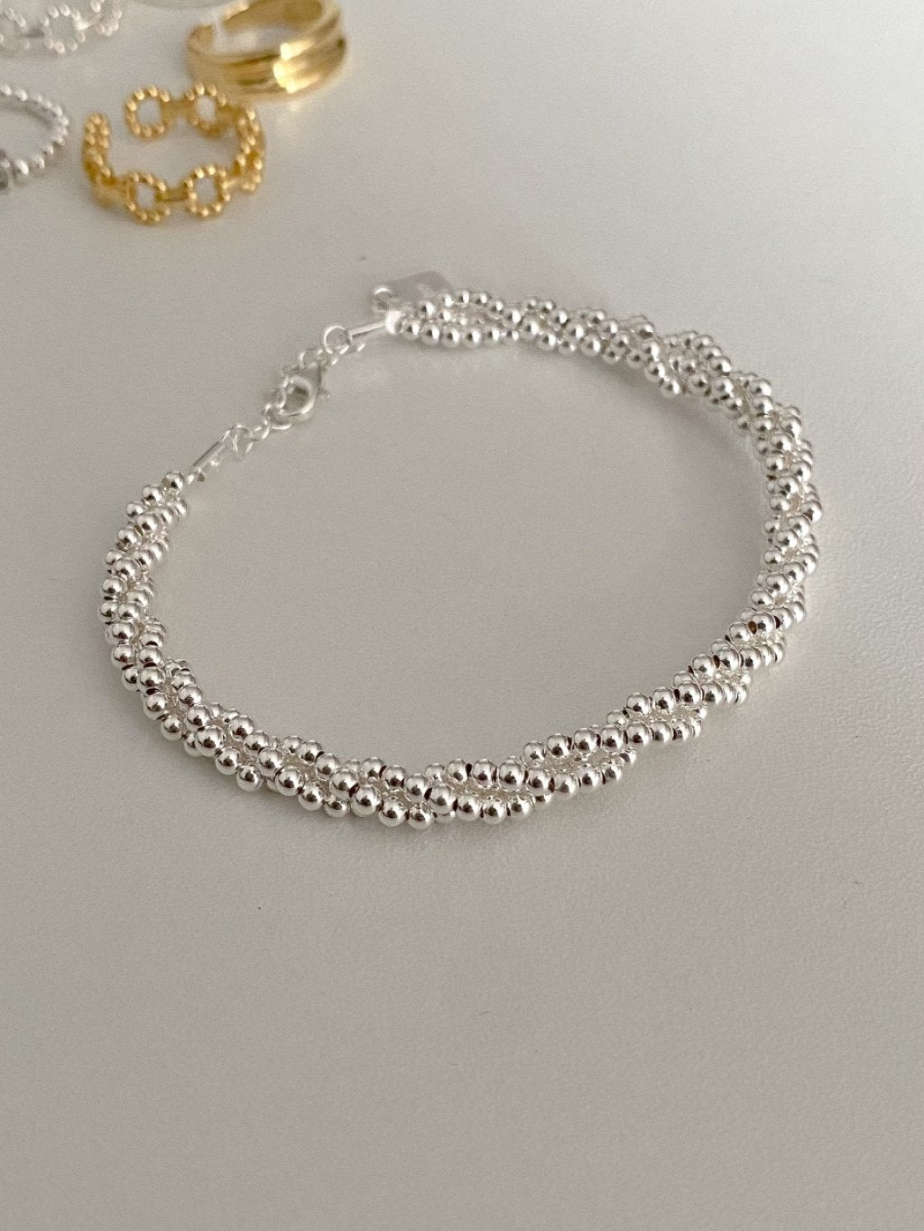 B1288 Twist Bracelet