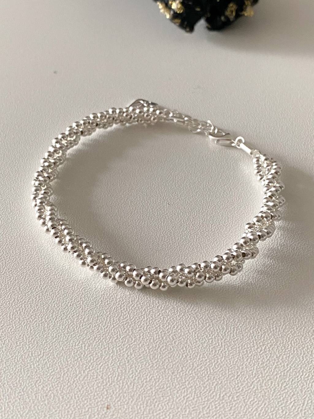 B1288 Twist Bracelet