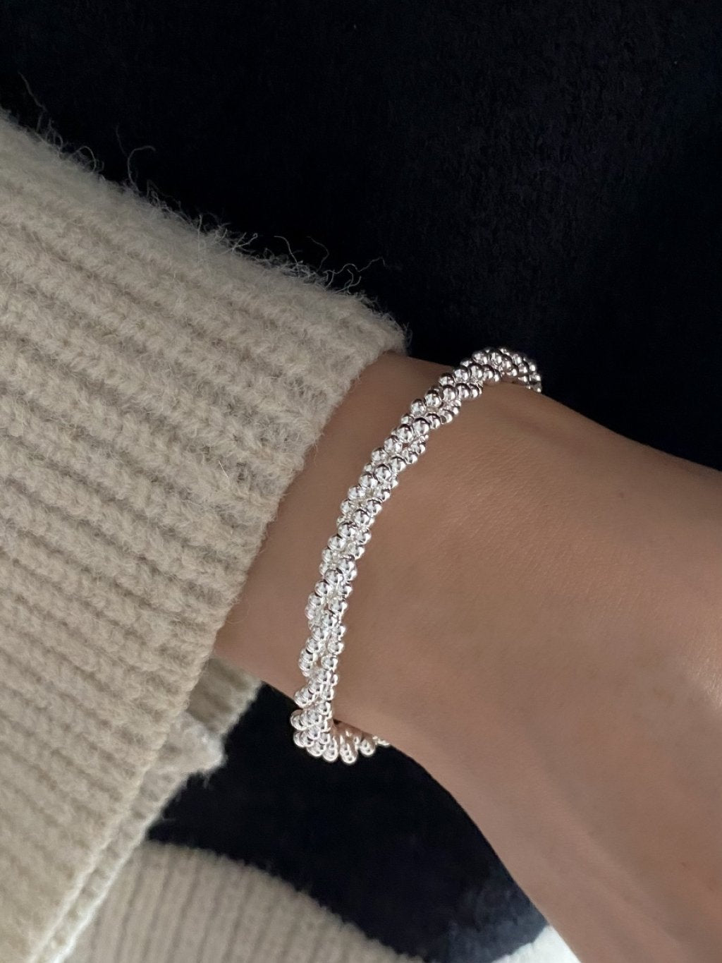 B1288 Twist Bracelet