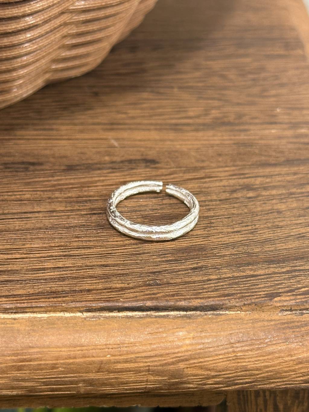 R1605 Double-layered Foil Ring