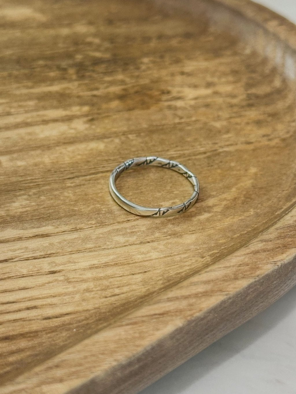 R1683 Vintage Ethnic Children's Ring
