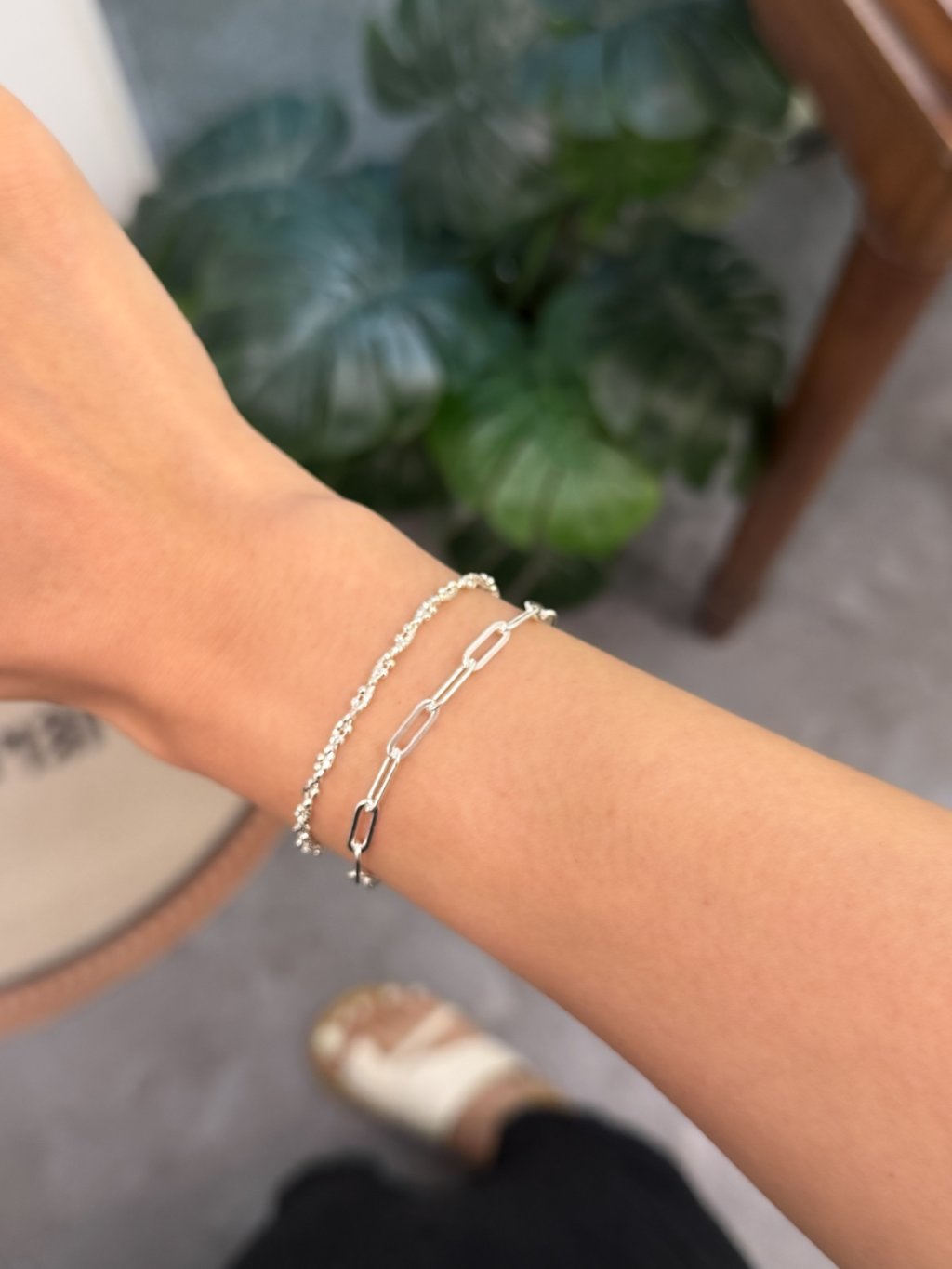 B1500 Elongated Chain Bracelet