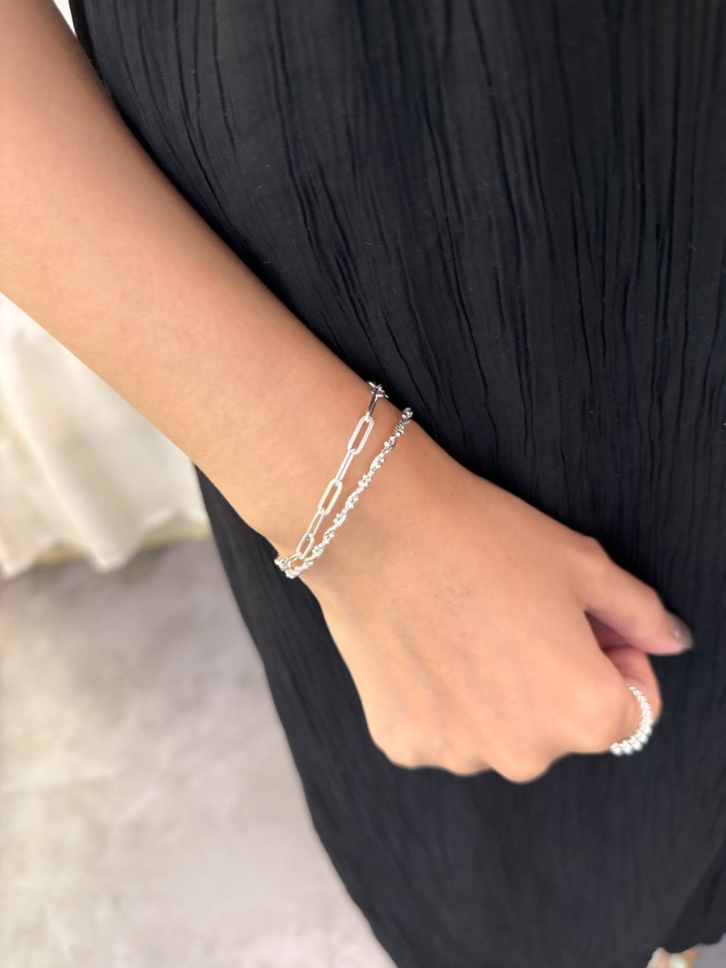 B1500 Elongated Chain Bracelet