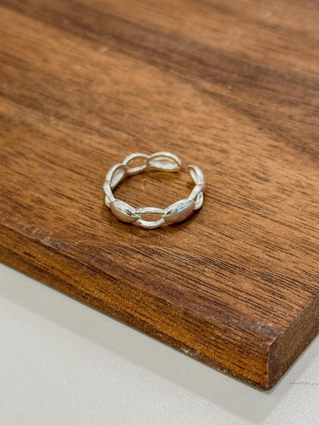 R1687 Goose Egg Hollow Pinky Ring