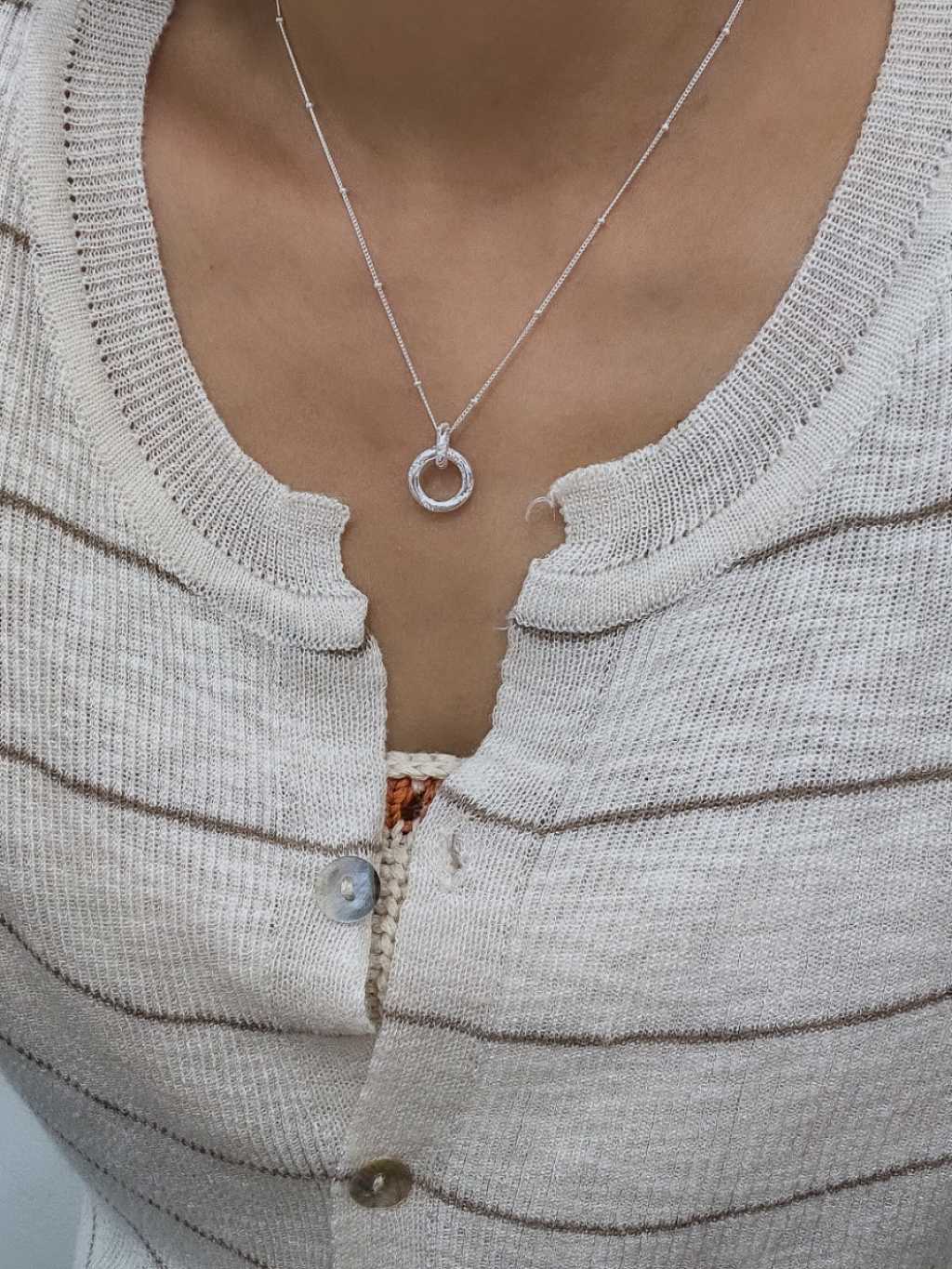 N1311 Intertwined Circle Zircon Necklace