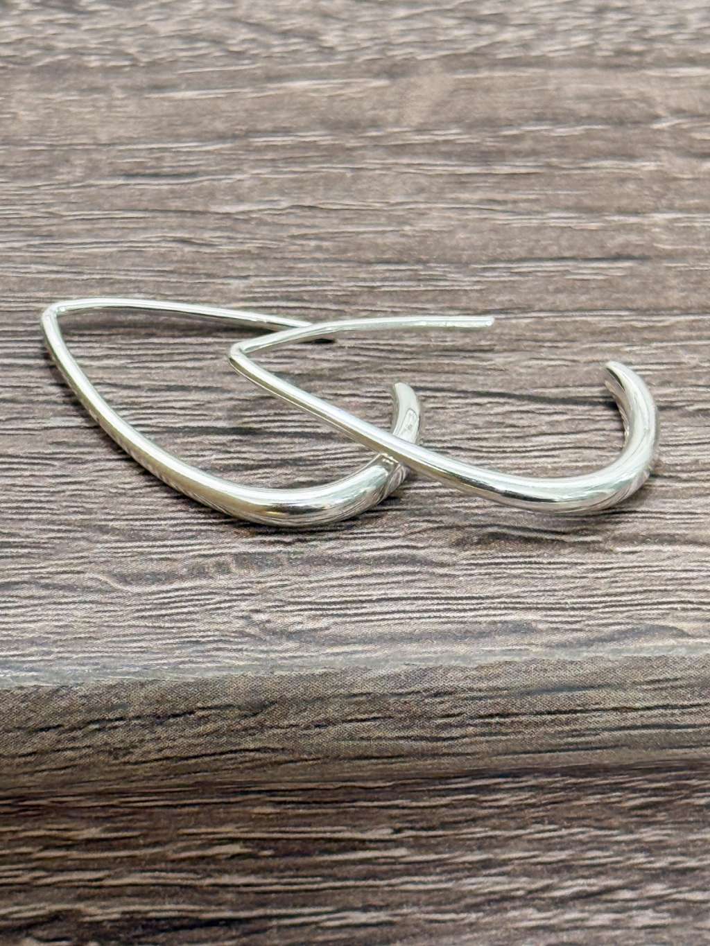 E1444 Simple Long Ear Spoon Earrings