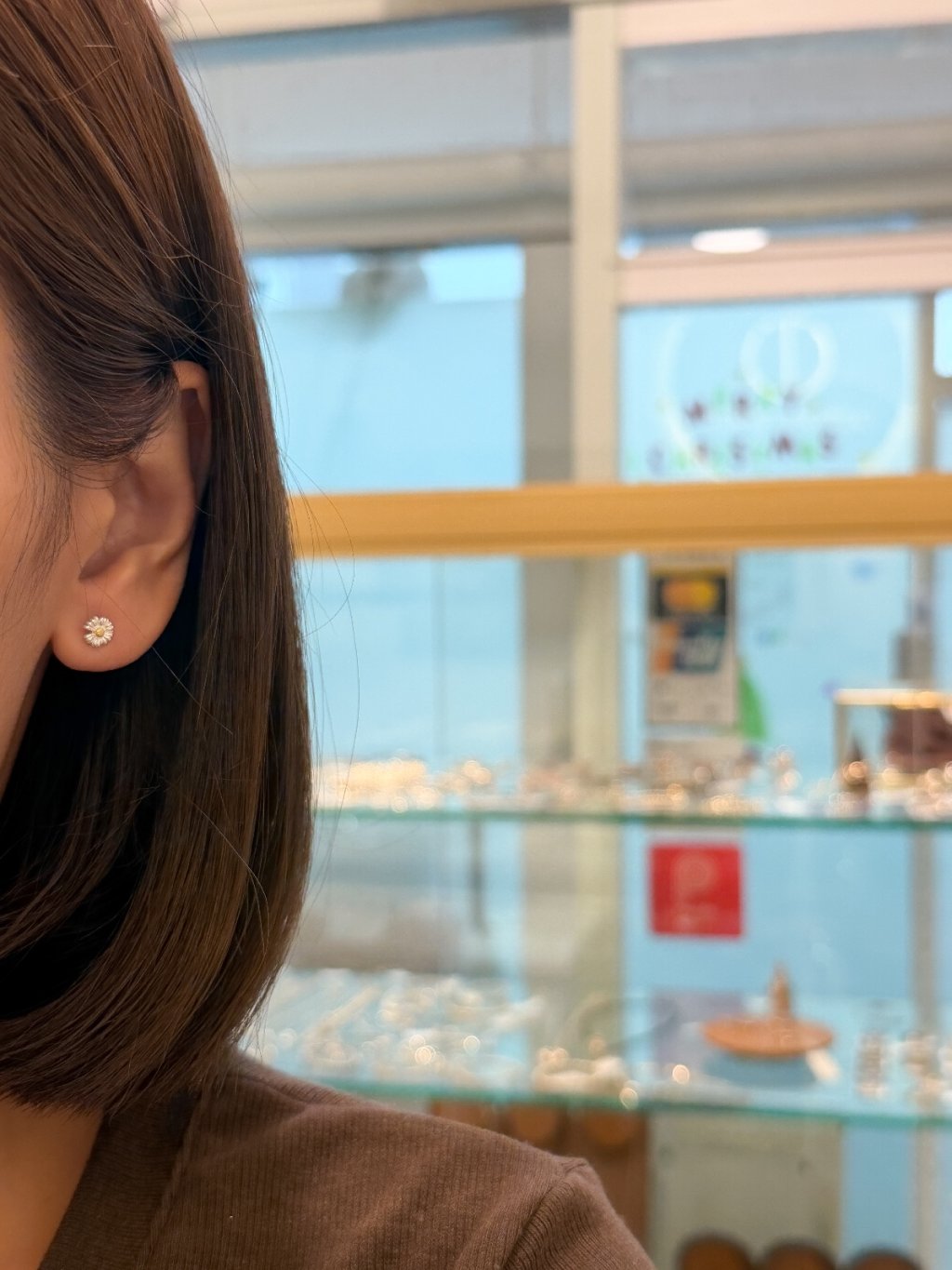 E1473 GD Floral Earrings