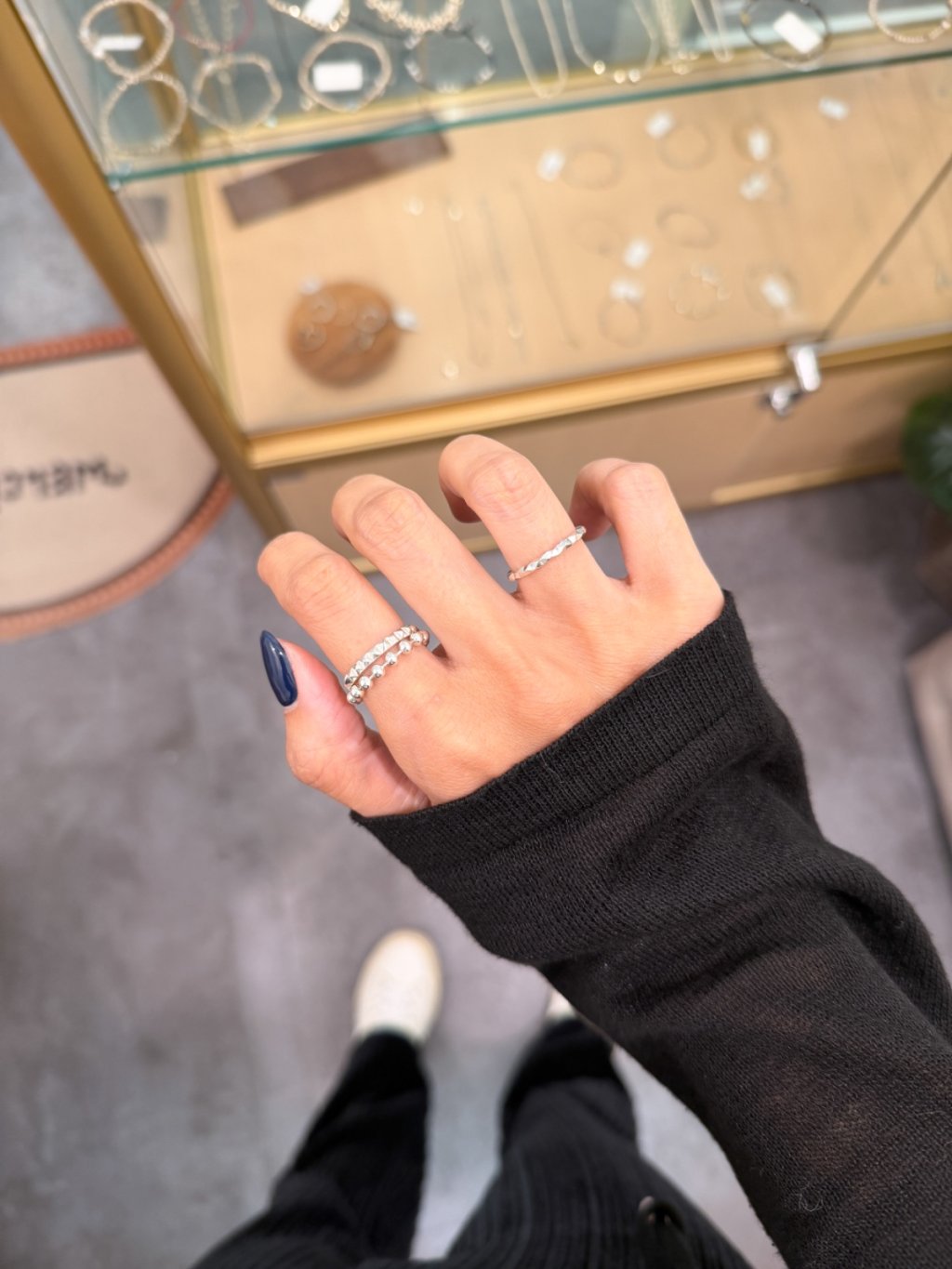 R1760 Multi-Faceted Beveled Ring
