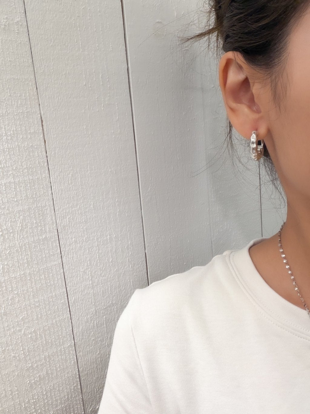 E1485 Hammered Antique Earrings