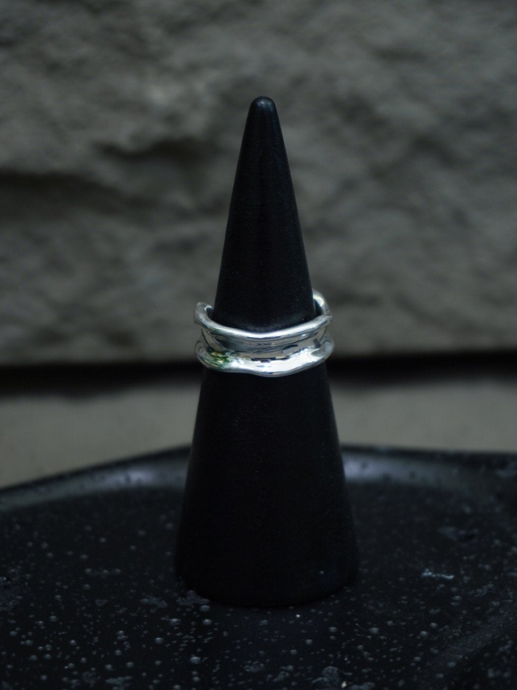 R1776 Thick Glossy Rough-Textured Ring