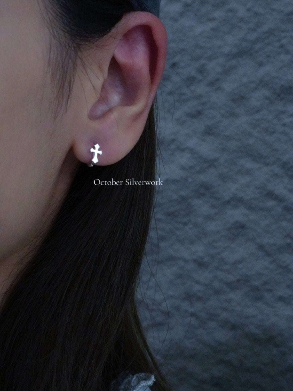 E1491 Cross Earrings