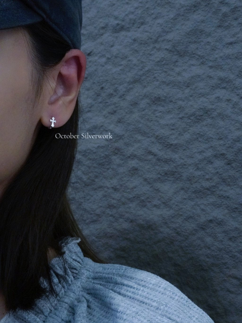 E1491 Cross Earrings