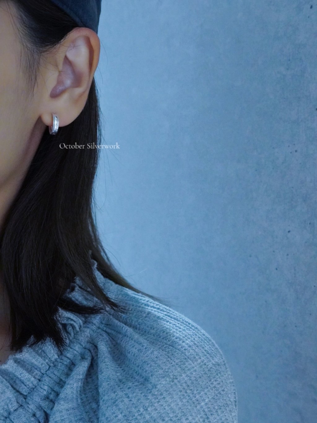 E1493 Smooth and Textured Earrings