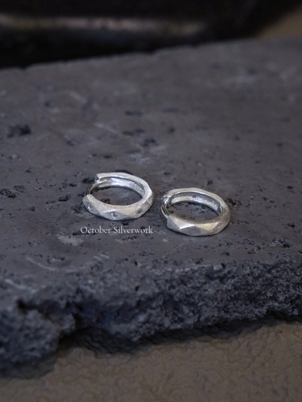 E1497 Frosted Half Hoop Zircon Earrings