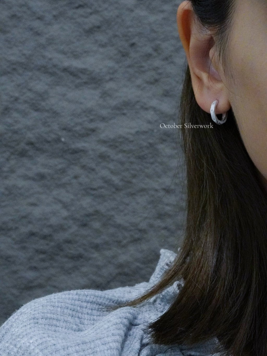 E1497 Frosted Half Hoop Zircon Earrings
