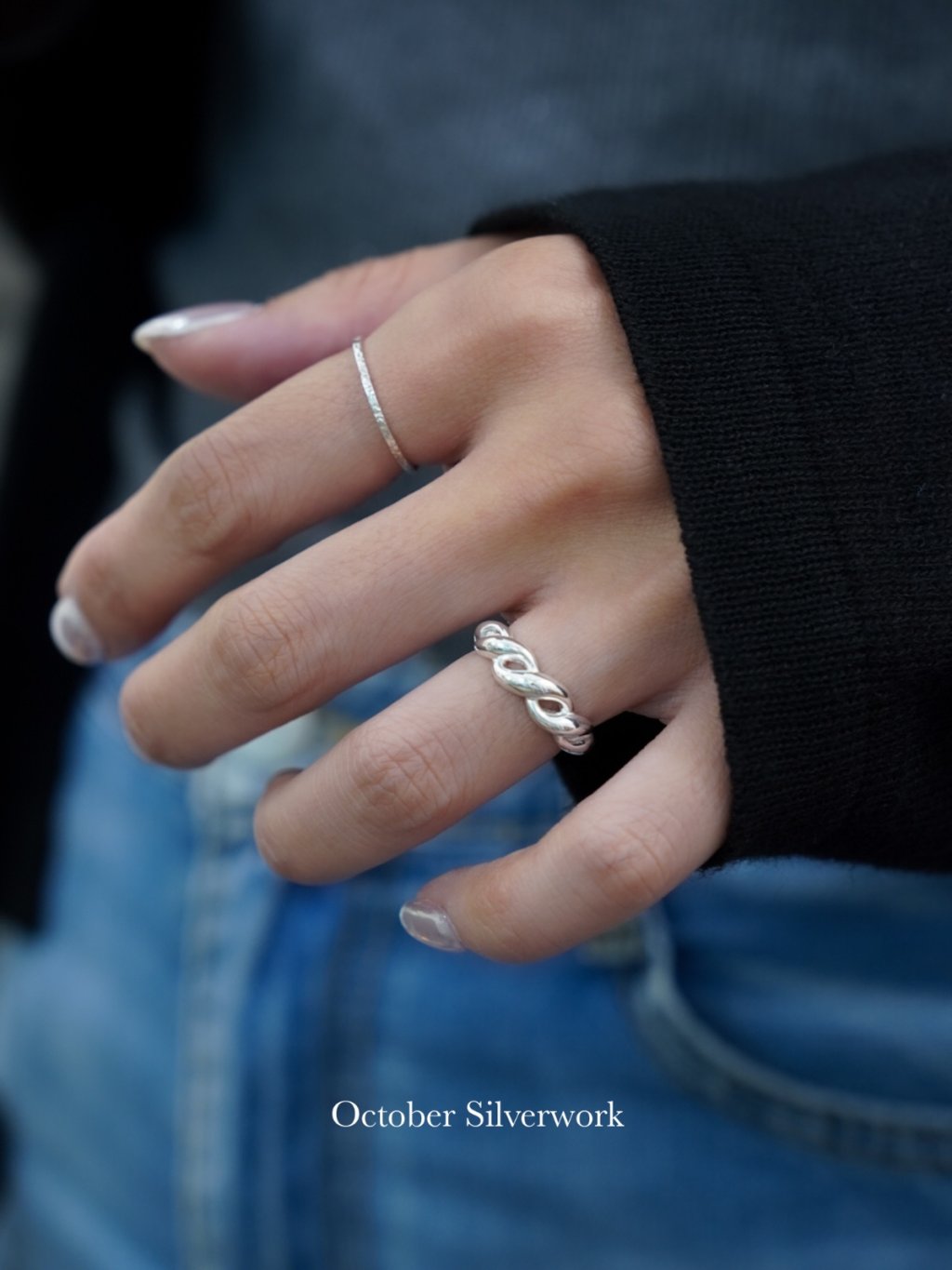 R1777 Large Twisted Pinky Ring