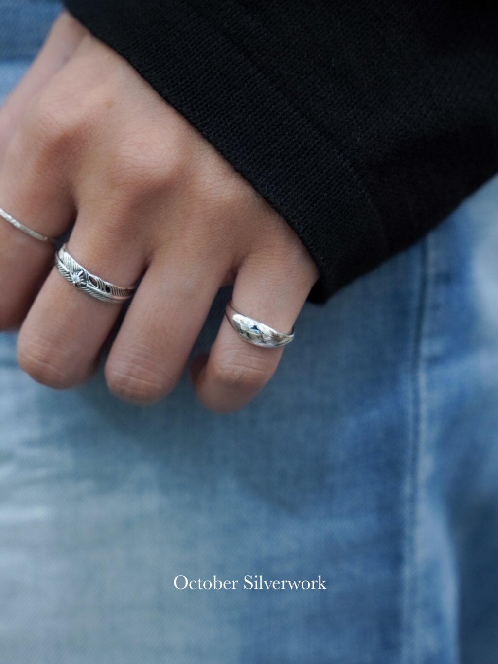 R1779 Egg-shaped Pinky Ring