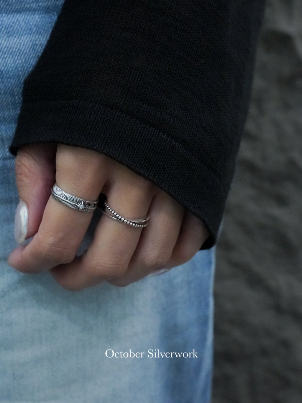 R1783 Vintage Cross Ring